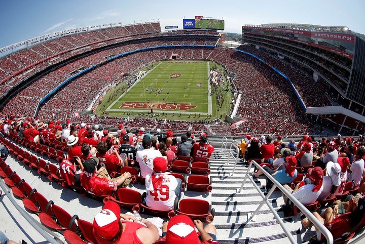 San Francisco et son stade Levi's (AP Photo/Tony Avelar, File)