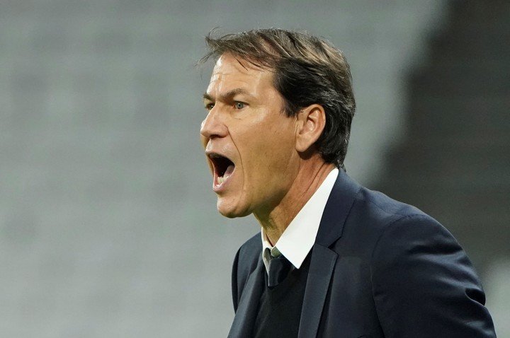 Rudi Garcia prendra la place de l'entraîneur argentin (AP Photo/Laurent Cipriani).