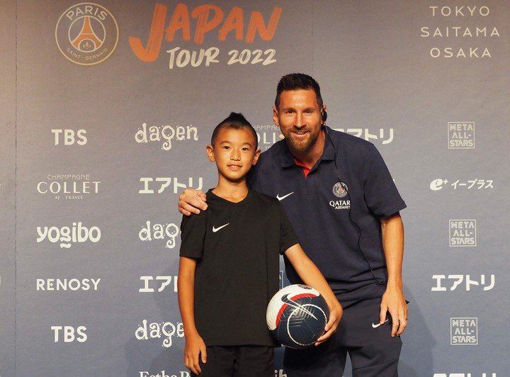 Lionel Messi au Japon avec le PSG.