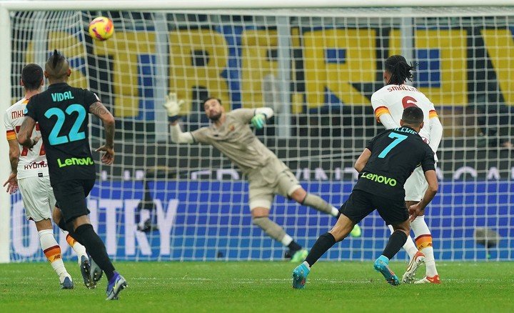Alexis Sanchez a marqué un superbe but contre la Roma en Cupa Italia (Photo : AP).