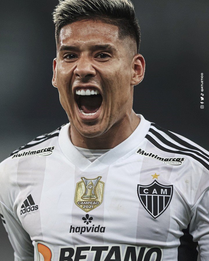 Zaracho célèbre son but contre Botafogo.