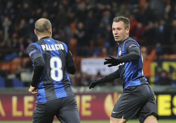 Antonio Cassano avec Rodrigo Palacio lors d'un match de l'Inter.