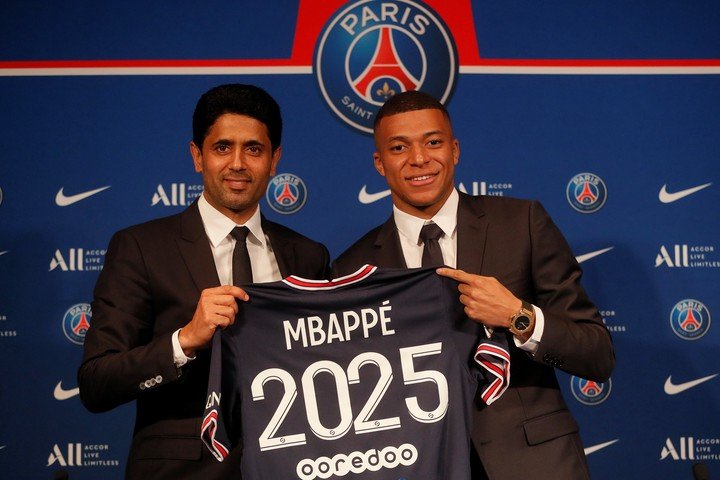 Suivre Mbappé, le peuvent-ils ? (AP Photo/Michel Spingler)