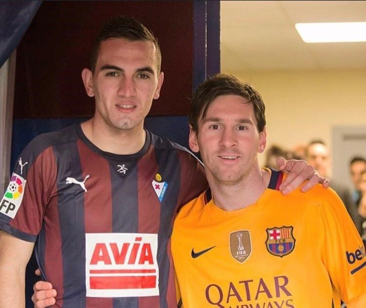 Gonzalo Escalante avec Messi.