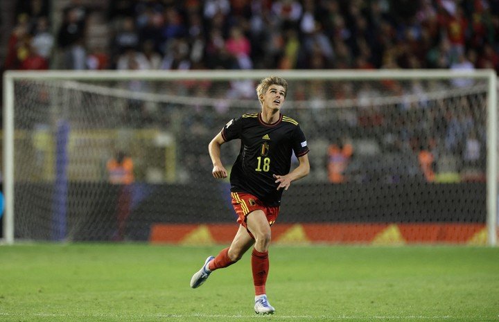 Charles De Ketelaere jouant dans l'UEFA Nations League contre la Pologne (Photo : AFP).