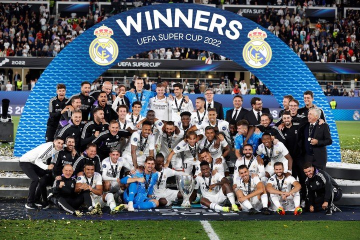 Le Real Madrid a remporté le titre de la Supercoupe d'Europe.