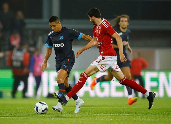 Alexis Sánchez a joué son premier match pour l'Olympique de Marseille et c'était contre Brest lors de la deuxième journée de Ligue 1 (Photo : REUTERS).