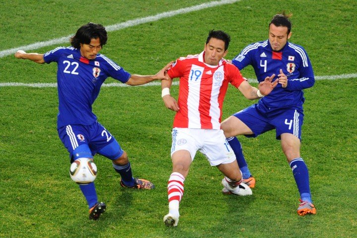 Barrios contre le Japon en 2010.