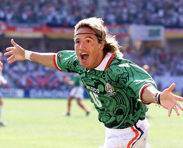 Luis Hernández lors de la Coupe du monde 1998 en France (Photo : AFP).