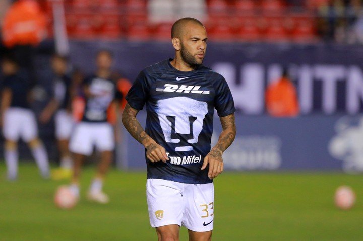 Il a analysé les performances d'Alves jusqu'à présent (EFE/Víctor Cruz).