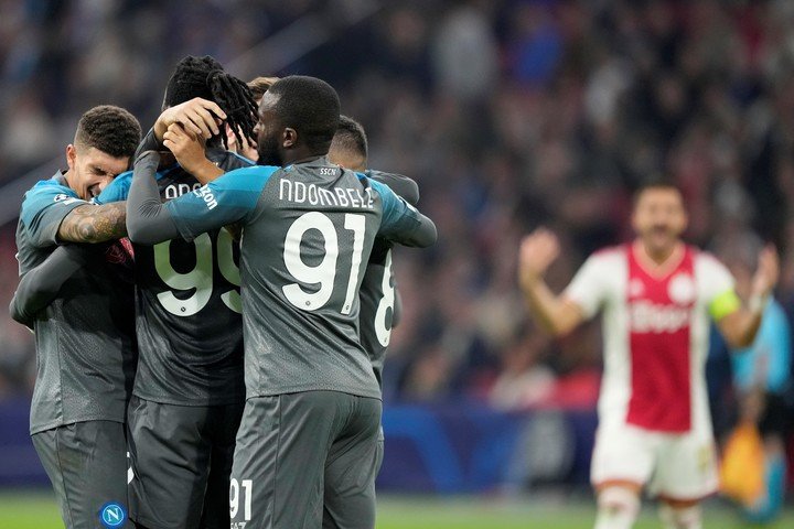 La terrible défaite de Naples face à l'Ajax (AP)