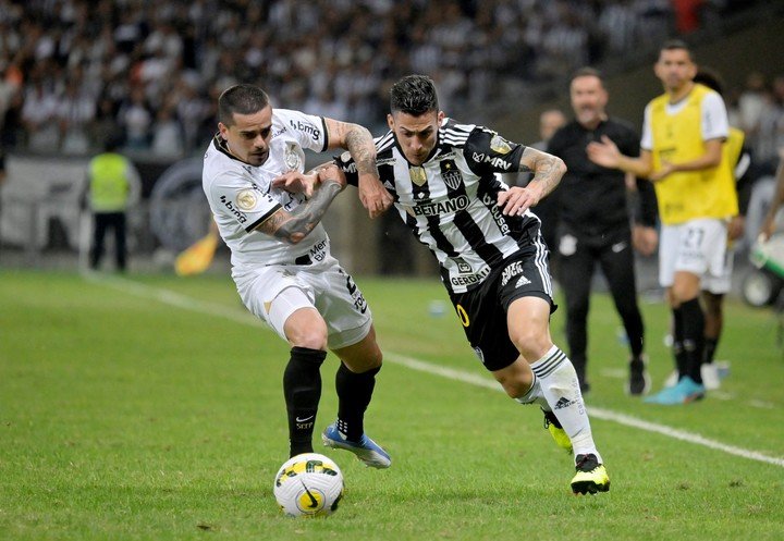 Pavon jouant pour Mineiro contre Corinthians (Photo : REUTERS)