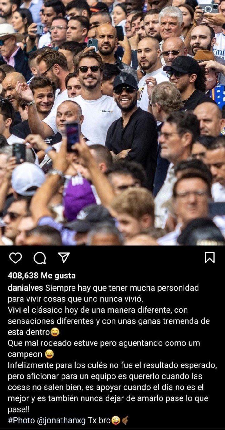 Le poste de Dani Alves sous couverture au Bernabéu (Photo : @danialves).