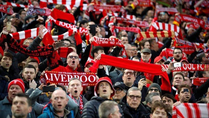 Les fans de Liverpool.